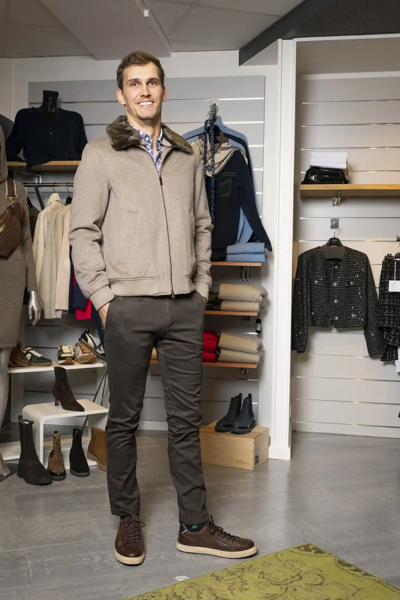 Prêt-à-porter Homme Automne Hiver 2025 4 defile 09 2025 12 - Boutique Bischoff - 8 octobre 2025