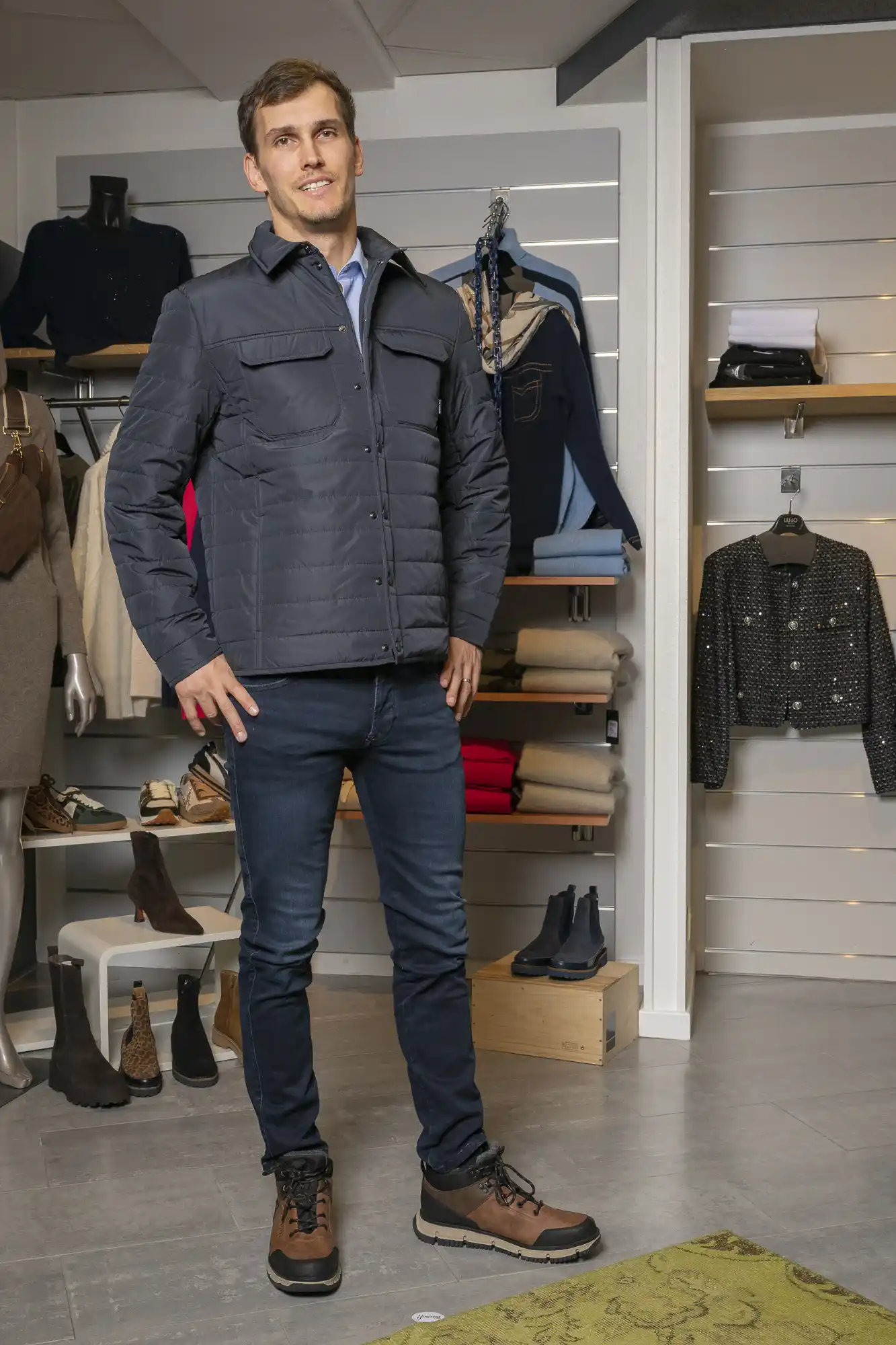 Prêt-à-porter Homme Automne Hiver 2025 12 defile 09 2025 50 - Boutique Bischoff - 8 octobre 2025