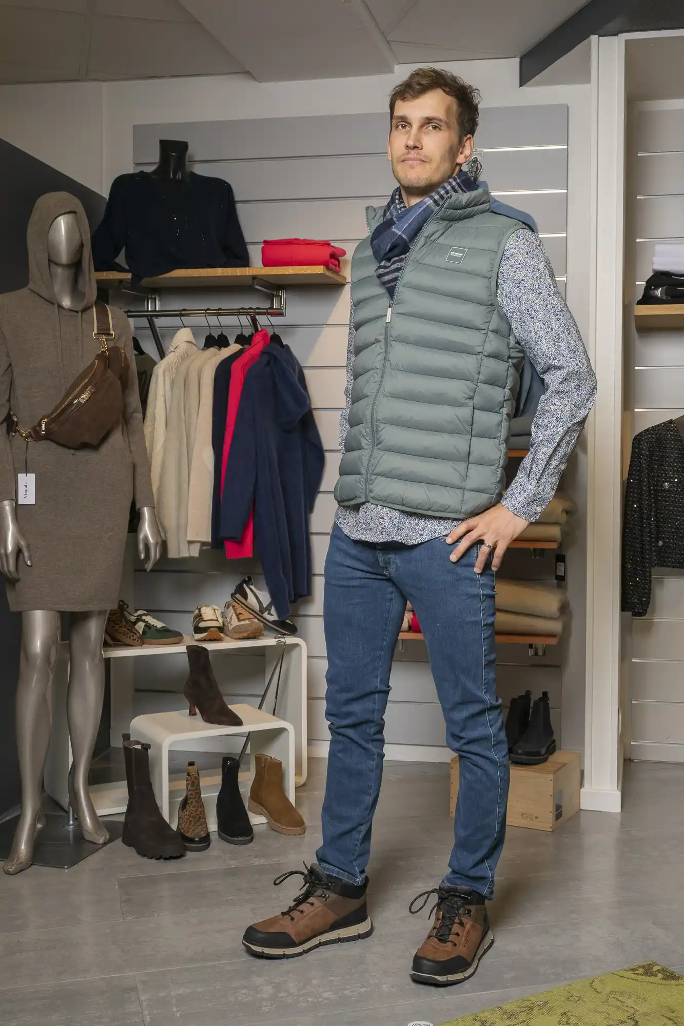Prêt-à-porter Homme Automne Hiver 2025 20 defile 09 2025 97 - Boutique Bischoff - 8 octobre 2025